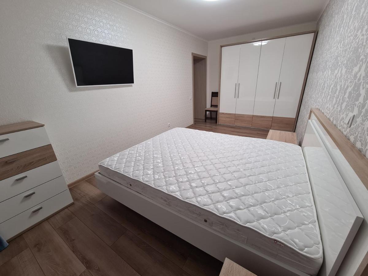 127-Avenue Apartment Чернівці Екстер'єр фото
