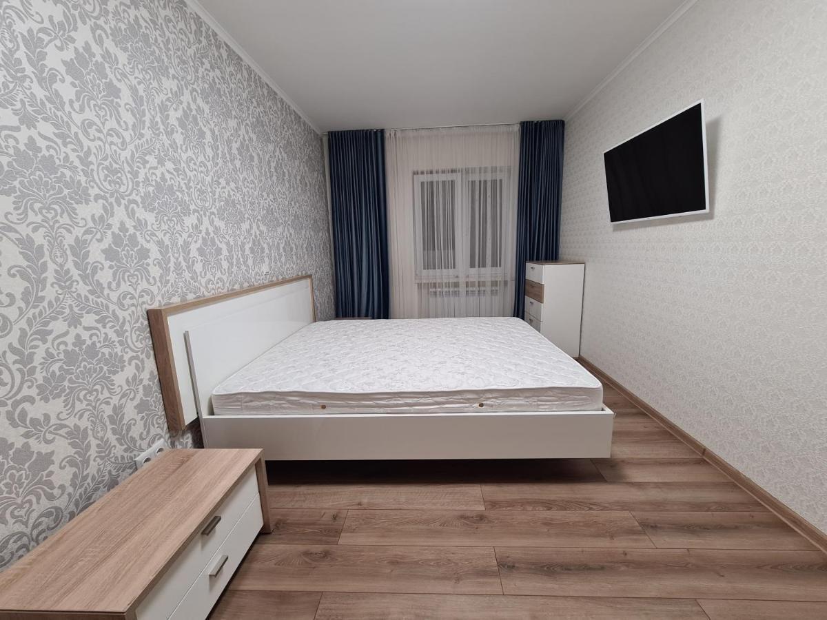 127-Avenue Apartment Чернівці Екстер'єр фото