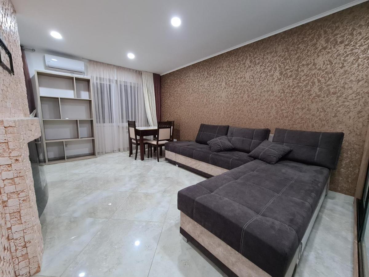 127-Avenue Apartment Чернівці Екстер'єр фото